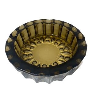 Glass Ashtray Trinket Bowl Starburst Pattern Tinted Large Tray Bowl 5.5” Vintage